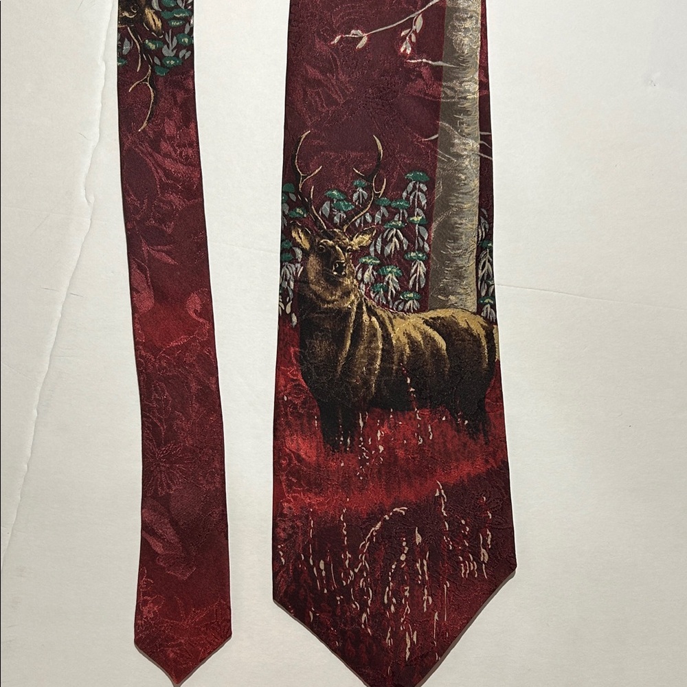Endangered Species Elegant Deer Pattern Tie in Rich Burgundy. NWT, vintage.